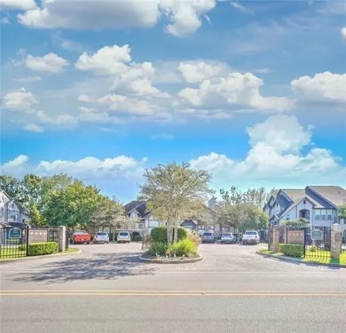 $1,300 | 350 Emerald Forest Boulevard, Unit 11202, Covington, LA 70433