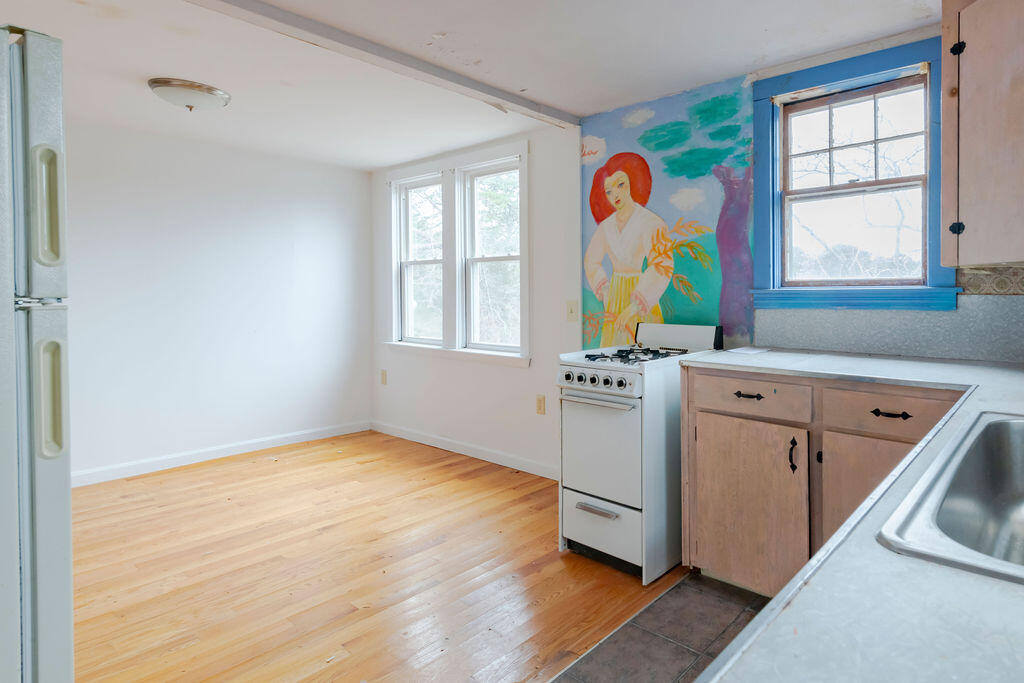 40 Pine Point Road Wellfleet, MA 02667 - Photo 9 of 46 40_Pine_Point-19