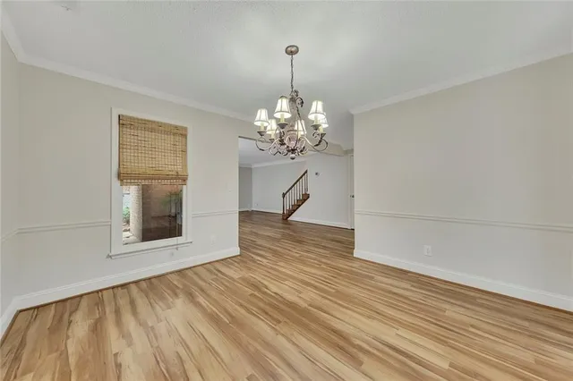 $400,000 | 110 Great Oaks Lane, Roswell, GA 30075