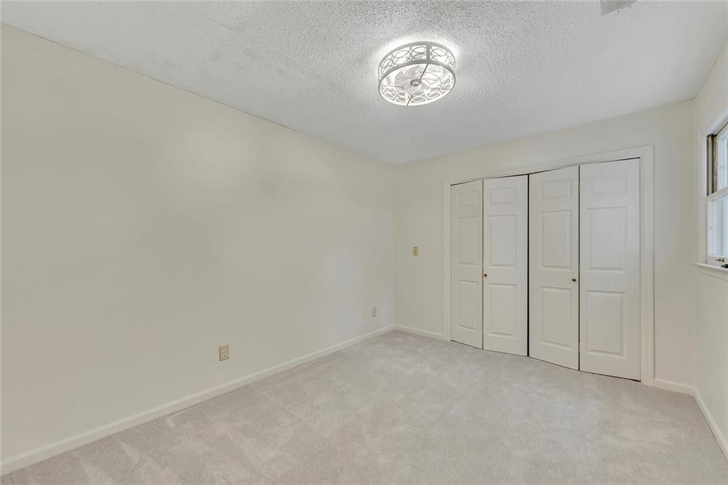 110 Great Oaks Lane Roswell, GA 30075 - Photo 27 of 34