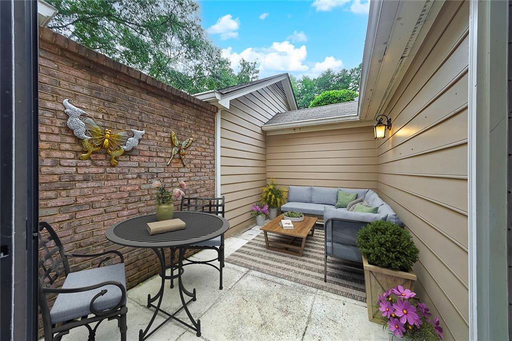 110 Great Oaks Lane Roswell, GA 30075 - Photo 29 of 34