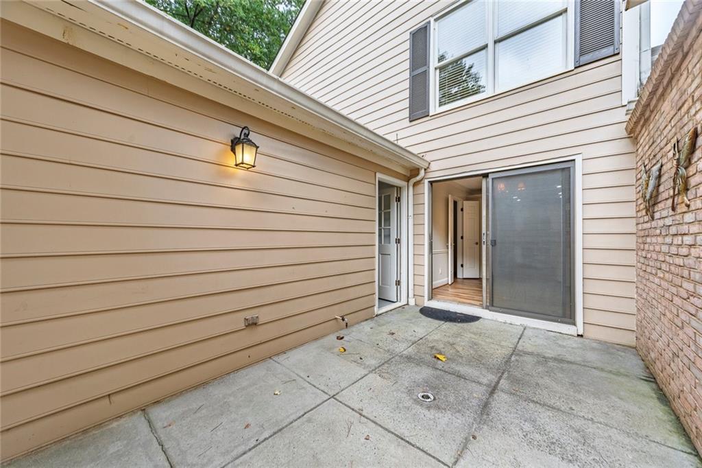 110 Great Oaks Lane Roswell, GA 30075 - Photo 31 of 34