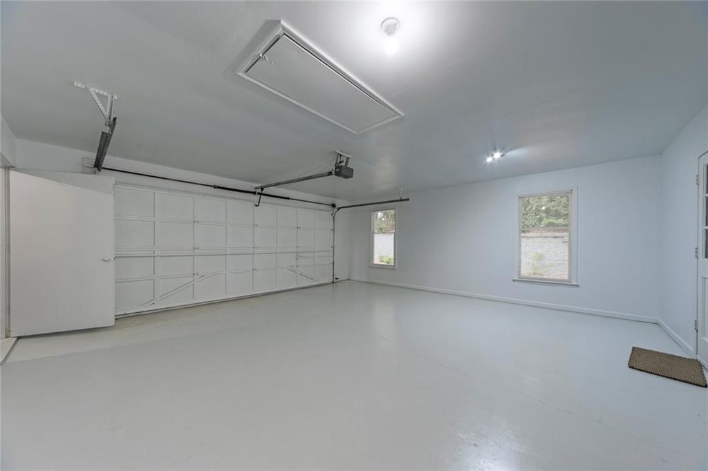 110 Great Oaks Lane Roswell, GA 30075 - Photo 32 of 34