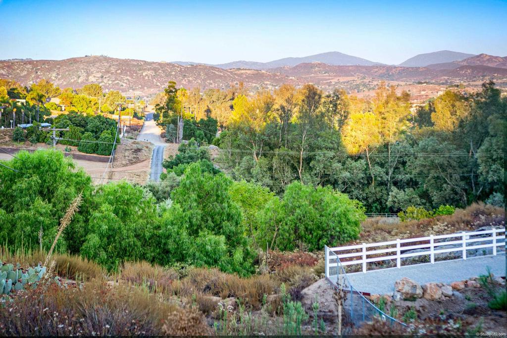 1217 Cedar Street Ramona, CA 92065 - Photo 12 of 42