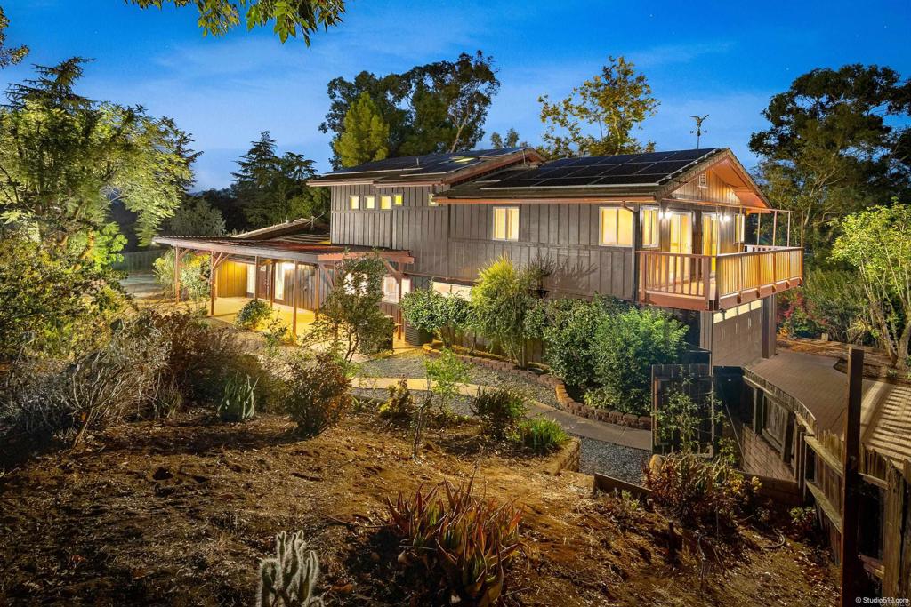 1217 Cedar Street Ramona, CA 92065 - Photo 9 of 42