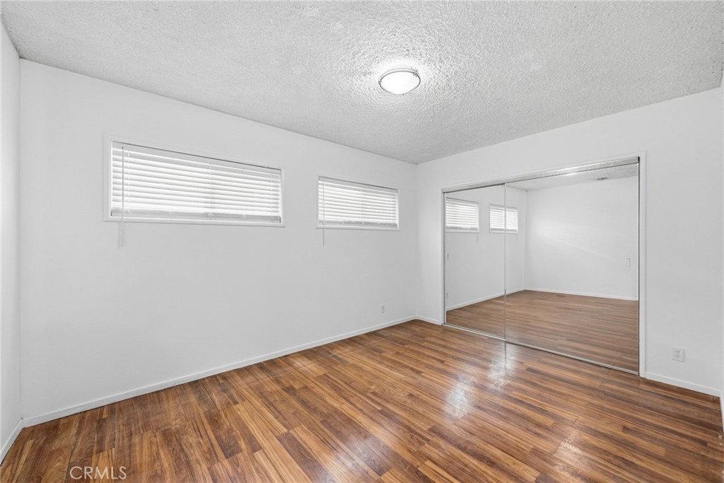 10418 Gothic Avenue Granada Hills, CA 91344 - Photo 12 of 22