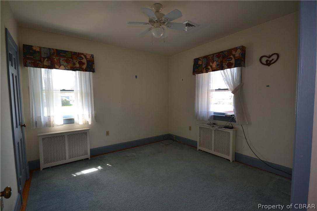 354 Sutton Avenue Reedville, VA 22539 - Photo 23 of 27