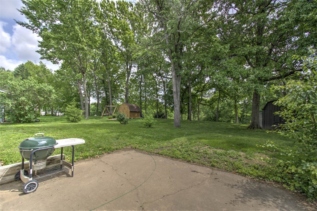 1545 Highland Place Decatur, IL 62526 - Photo 28 of 31