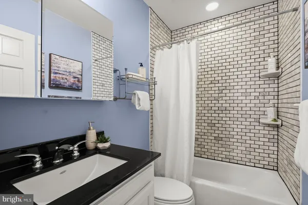 $1,349,000 | 1420 Rhode Island Avenue Northwest, Washington, DC 20005