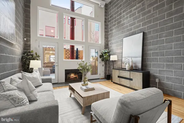 $1,349,000 | 1420 Rhode Island Avenue Northwest, Washington, DC 20005