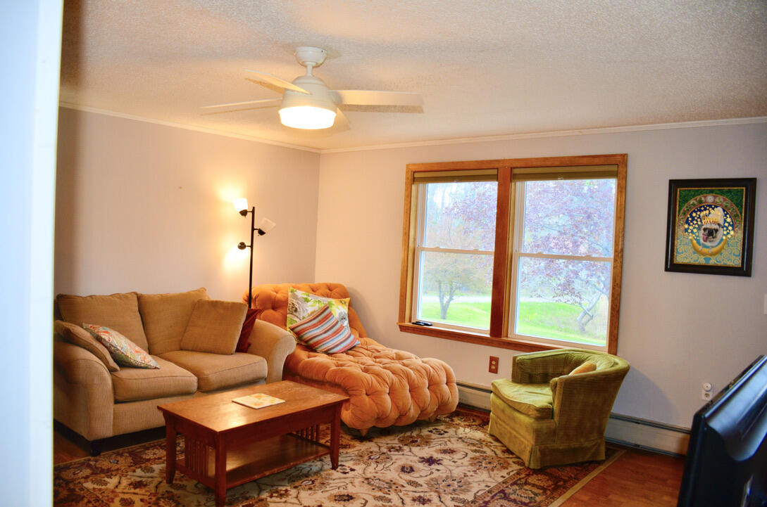 89 Cross Lane Belfast, ME 04915 - Photo 10 of 26 living room