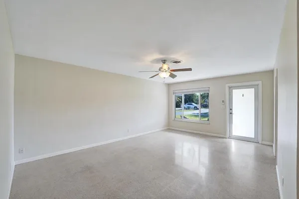 $2,995 | 1623 Northeast 45th Street, Oakland Park, FL 33334