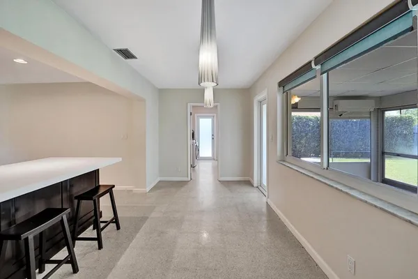 $2,995 | 1623 Northeast 45th Street, Oakland Park, FL 33334