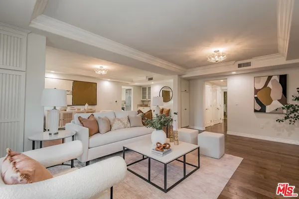 $1,699,000 | 155 Cordova Street, Unit 301, Pasadena, CA 91105