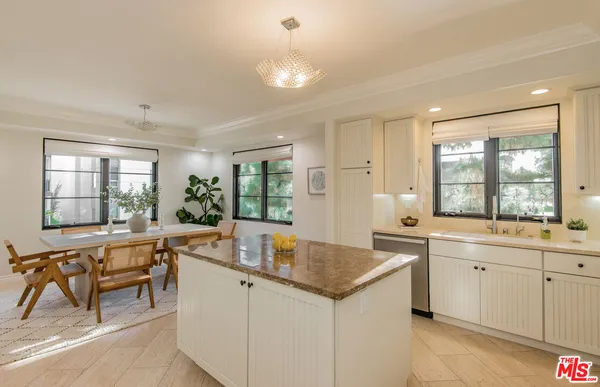 $1,699,000 | 155 Cordova Street, Unit 301, Pasadena, CA 91105