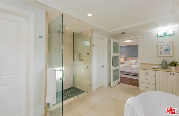 $1,699,000 | 155 Cordova Street, Unit 301, Pasadena, CA 91105