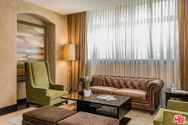 $1,699,000 | 155 Cordova Street, Unit 301, Pasadena, CA 91105