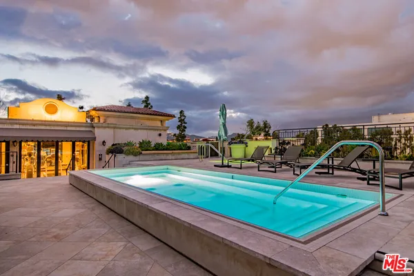 $1,699,000 | 155 Cordova Street, Unit 301, Pasadena, CA 91105