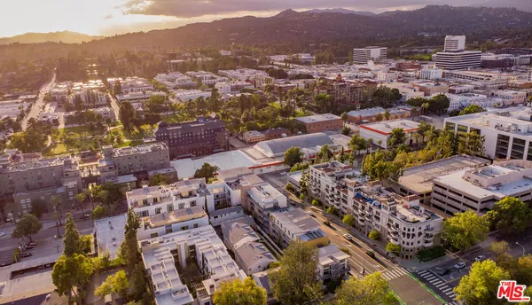 $1,699,000 | 155 Cordova Street, Unit 301, Pasadena, CA 91105