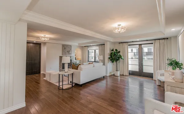 $1,699,000 | 155 Cordova Street, Unit 301, Pasadena, CA 91105