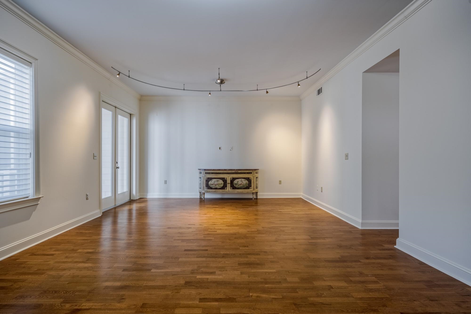 591 Lexington Road, Unit 302 Memphis, TN 38117 - Photo 7 of 21 Gallery Image 7