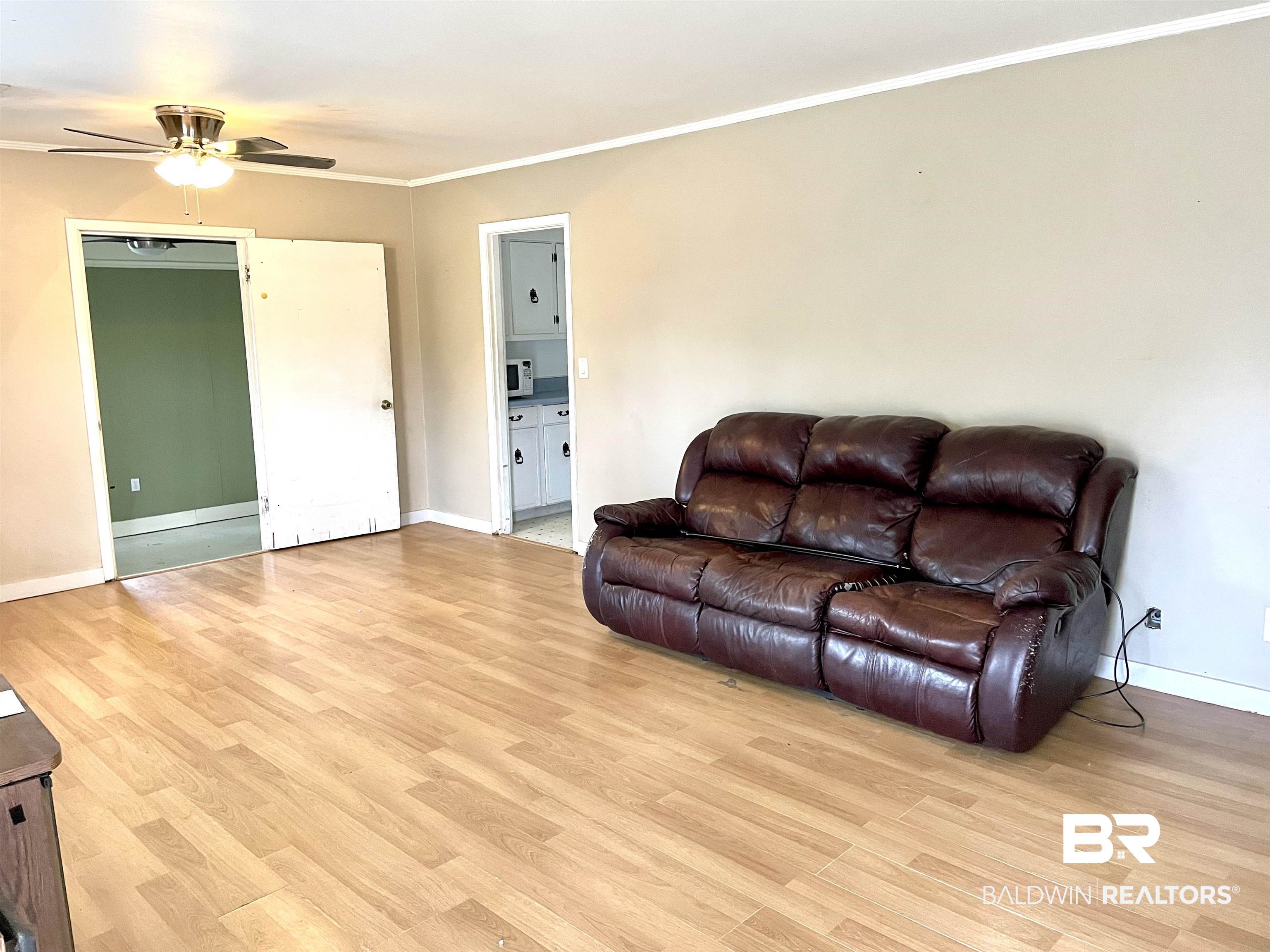 210 Dawson Street Brewton, AL 36426 - Photo 4 of 12