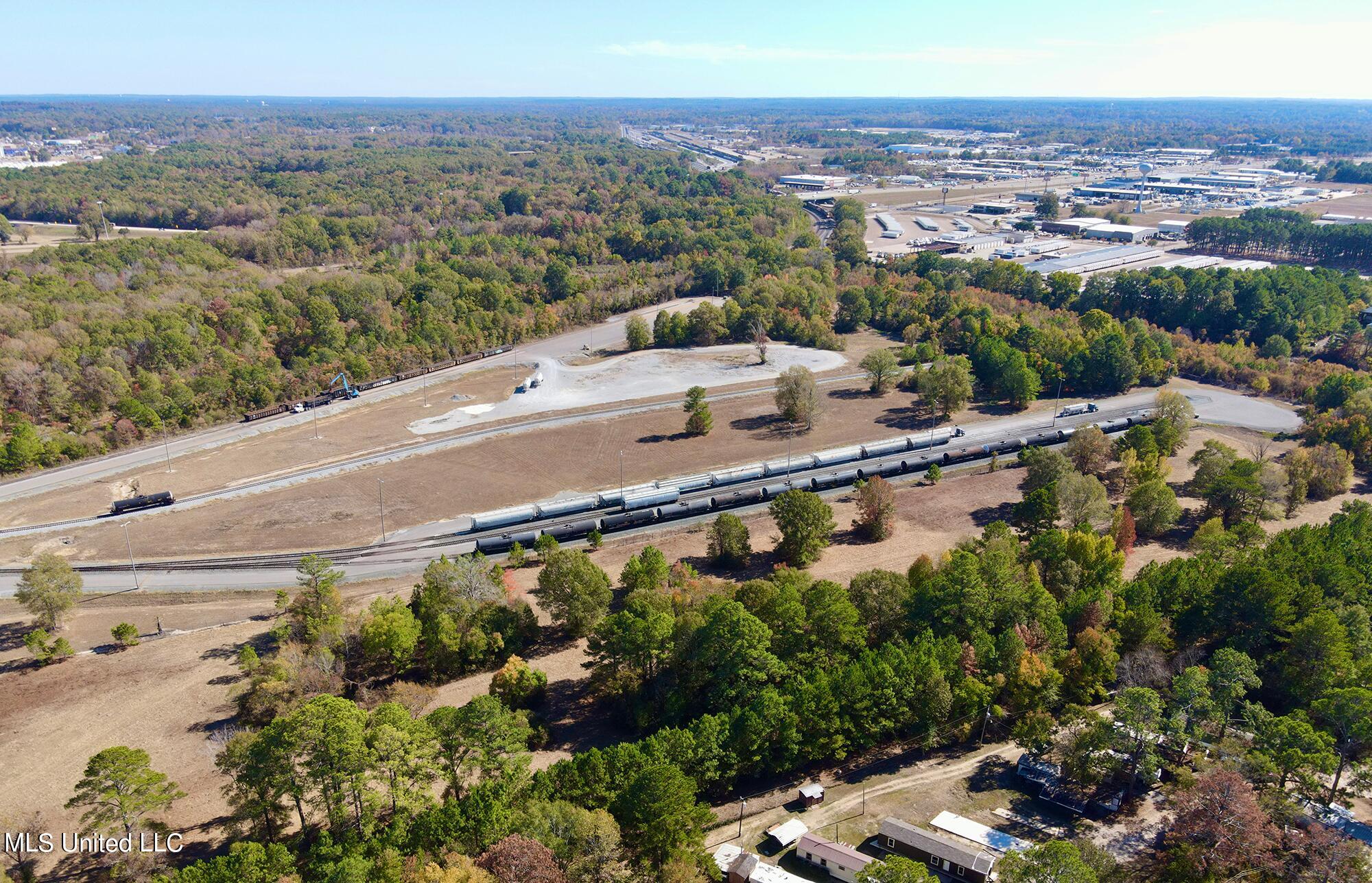 Transload Drive Richland, MS 39218 - Photo 3 of 5 dji_fly_20231108_124428_368_169954570120