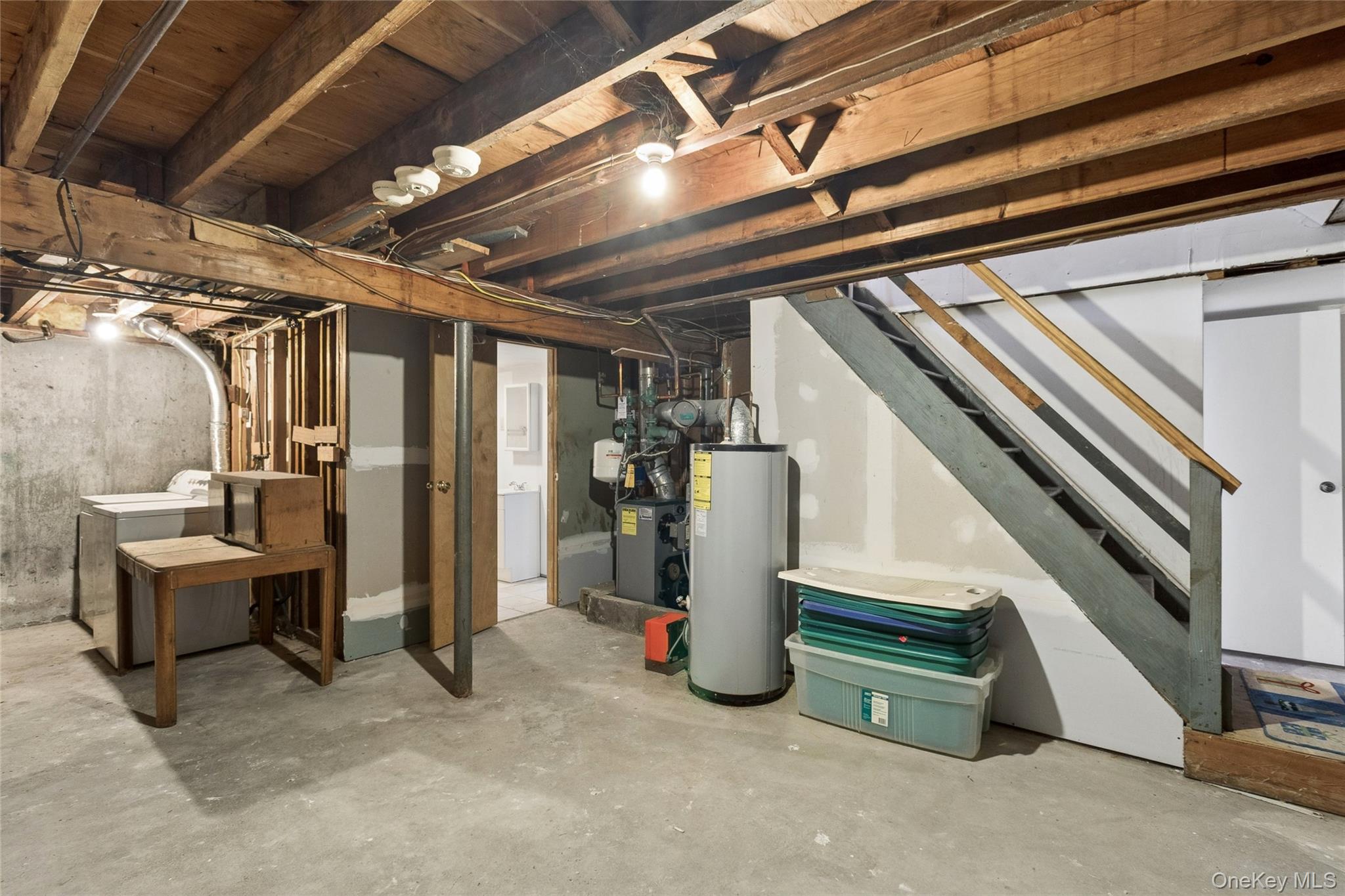 72 Jarvin Road Port Jefferson Station, NY 11776 - Photo 26 of 29 a utility room with dryer and washer