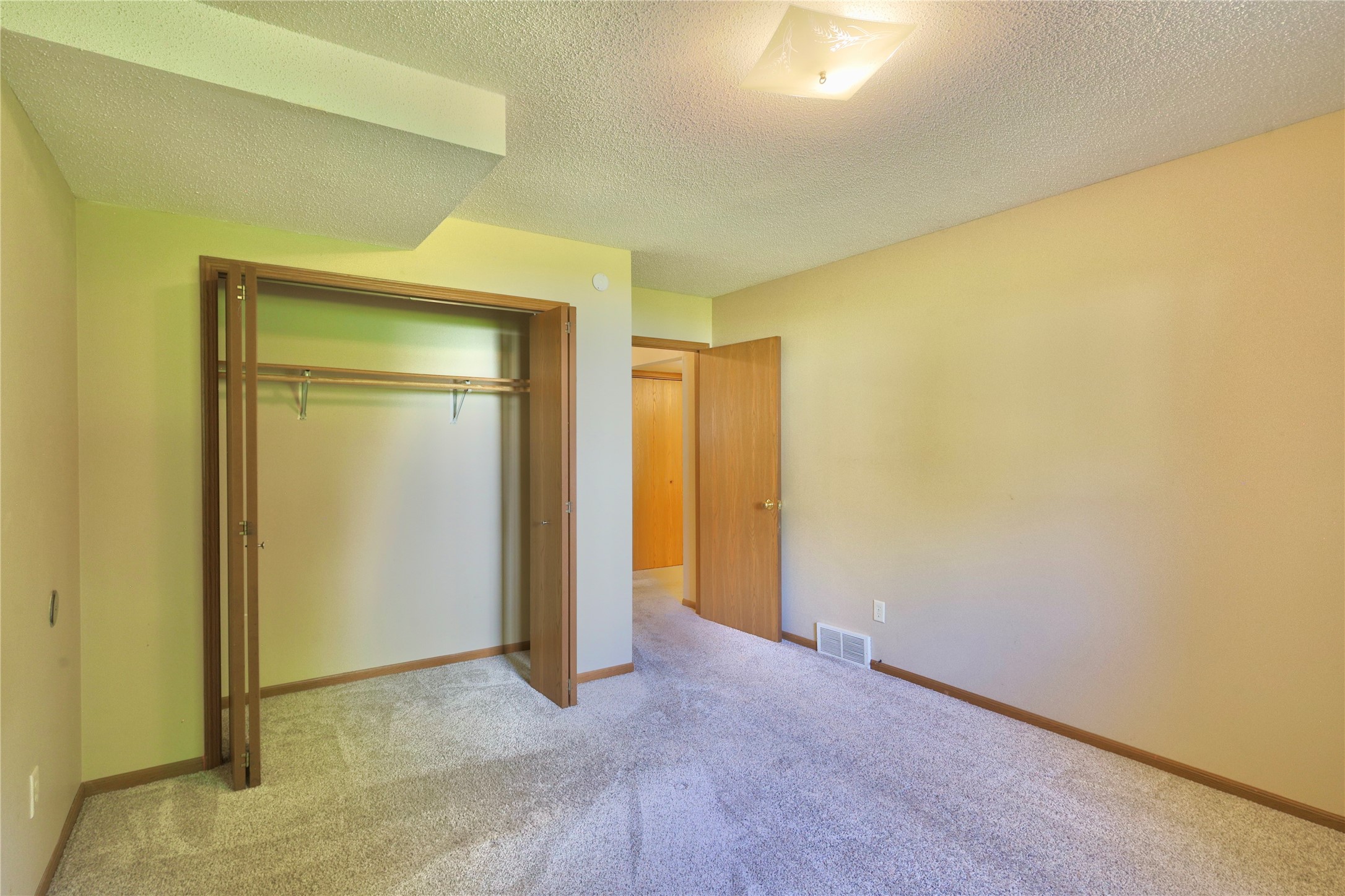 2849 Kohlhepp Road Eau Claire, WI 54703 - Photo 37 of 60