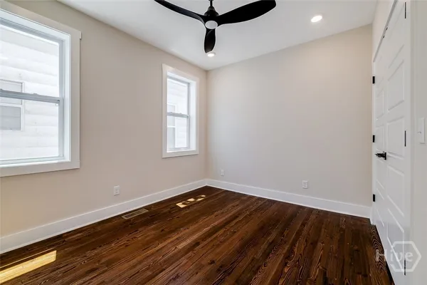 $2,400 | 905 East Park Avenue, Unit A, Savannah, GA 31401