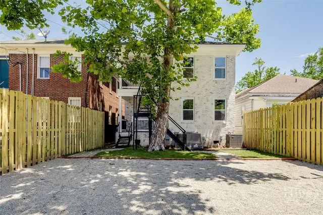 $2,850 | 905 East Park Avenue, Unit A, Savannah, GA 31401