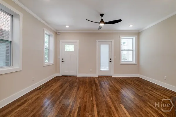 $2,400 | 905 East Park Avenue, Unit A, Savannah, GA 31401