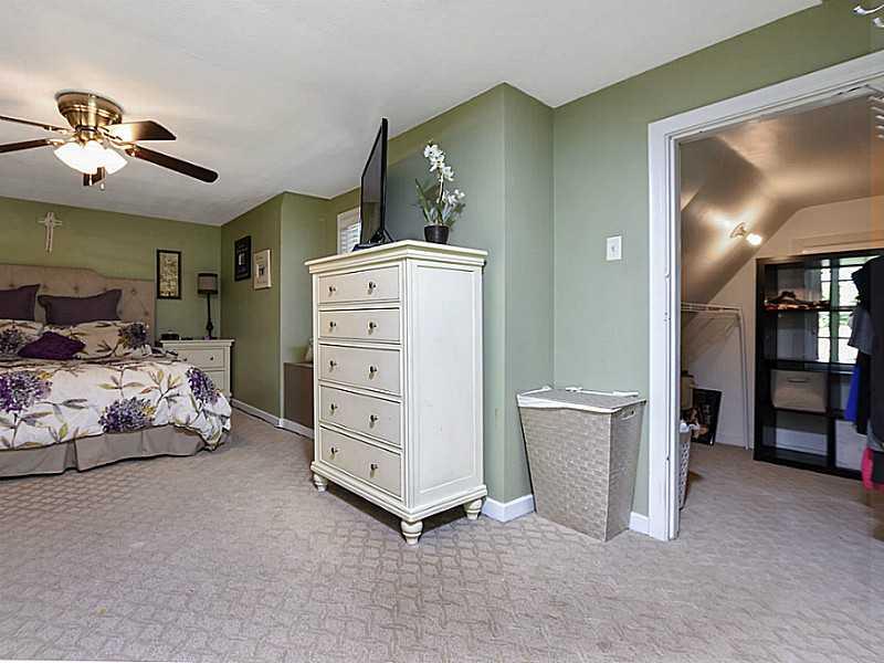 138 Thomas Road Canonsburg, PA 15317 - Photo 14 of 25 Master Bedroom.