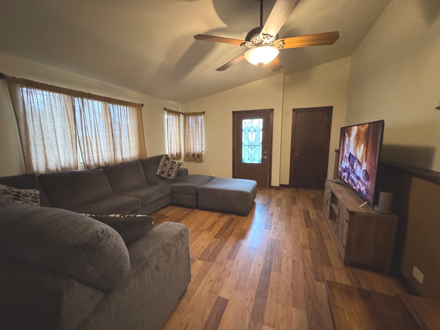 6760 Tipple Road Rockford, IL 61102 - Photo 20 of 36