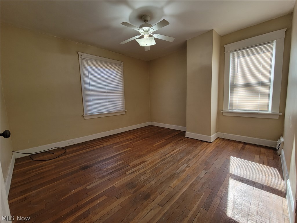 1936 Staunton Road Cleveland, OH 44118 - Photo 16 of 32