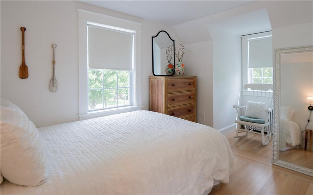 122 Ruggles Avenue Newport, RI 02840 - Photo 24 of 50