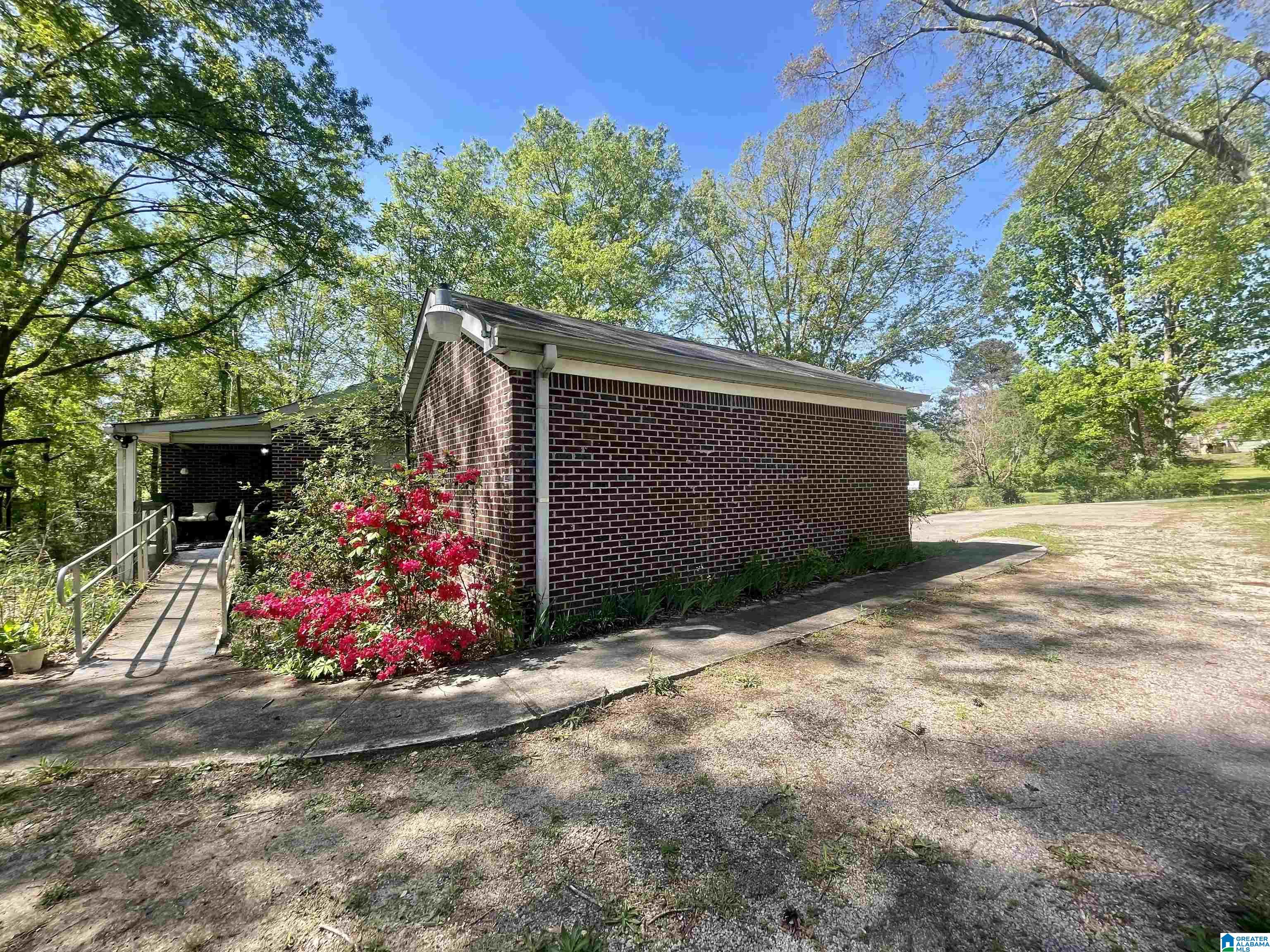 320 5th Street Hayden, AL 35079 - Photo 3 of 54