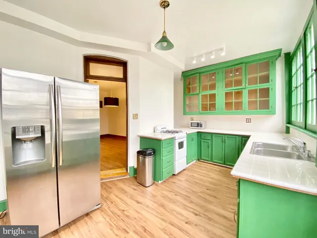 $3,800 | 140 Bryant Street Northwest, Washington, DC 20001