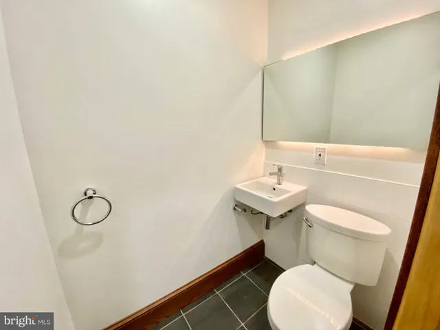 $3,800 | 140 Bryant Street Northwest, Washington, DC 20001