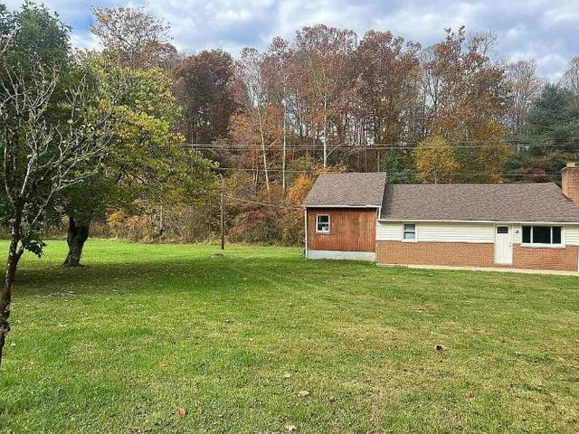 $279,900 | 23875 Goosecreek Road, South Bloomingville, OH 43152