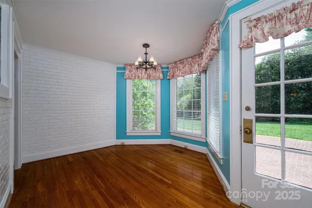 $980,000 | 418 3rd Street Northeast, Hickory, NC 28601