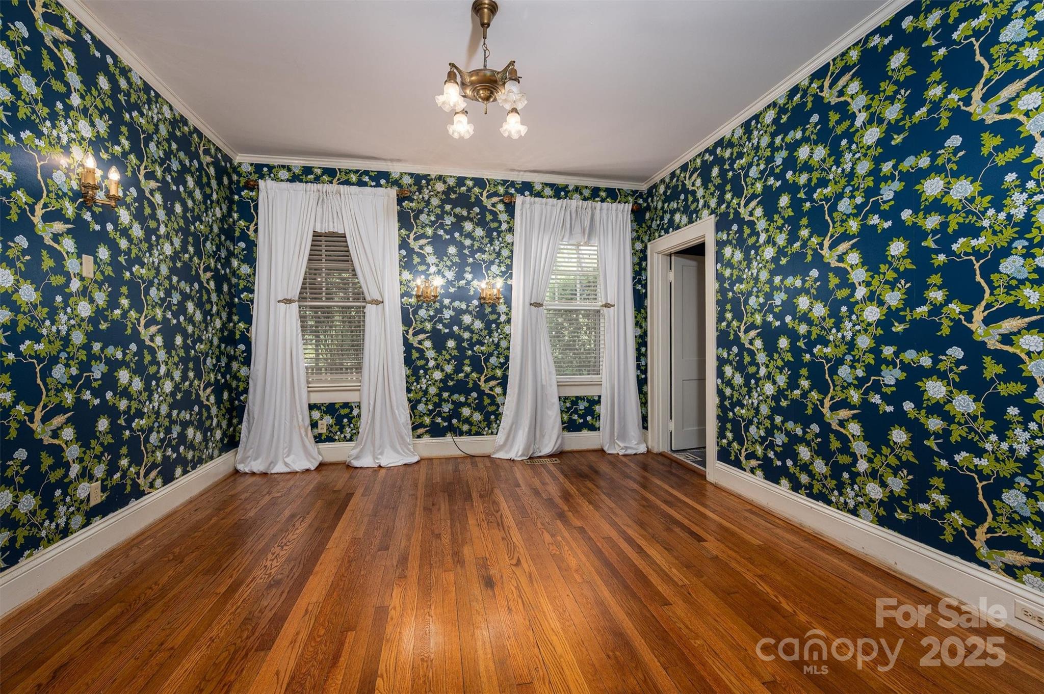 418 3rd Street Northeast Hickory, NC 28601 - Photo 25 of 48