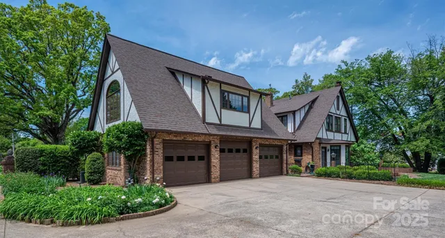 $980,000 | 418 3rd Street Northeast, Hickory, NC 28601