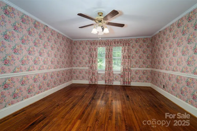 $980,000 | 418 3rd Street Northeast, Hickory, NC 28601