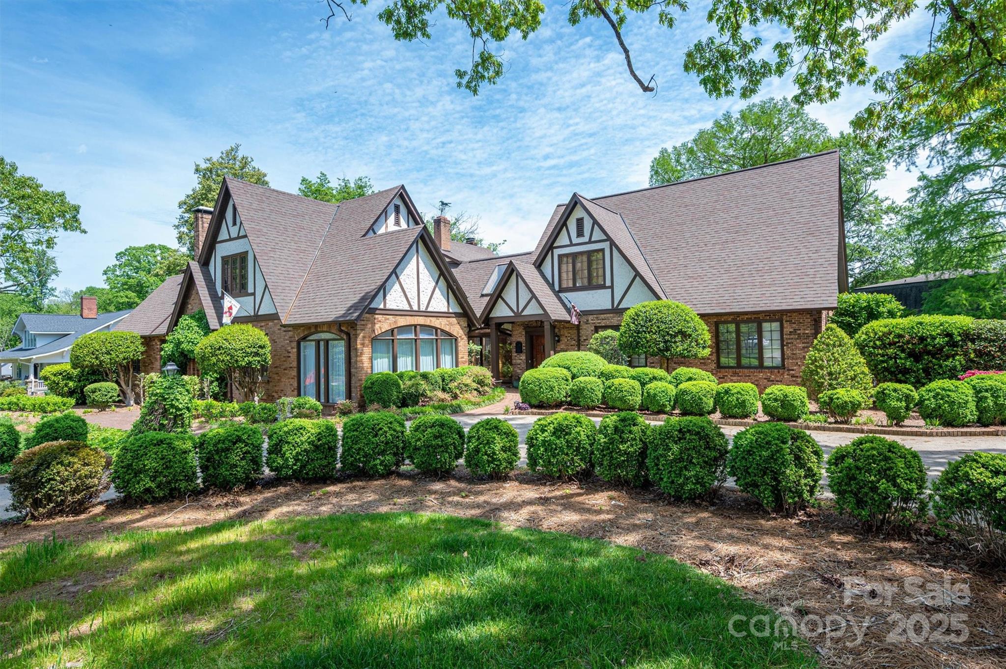 418 3rd Street Northeast Hickory, NC 28601 - Photo 40 of 48