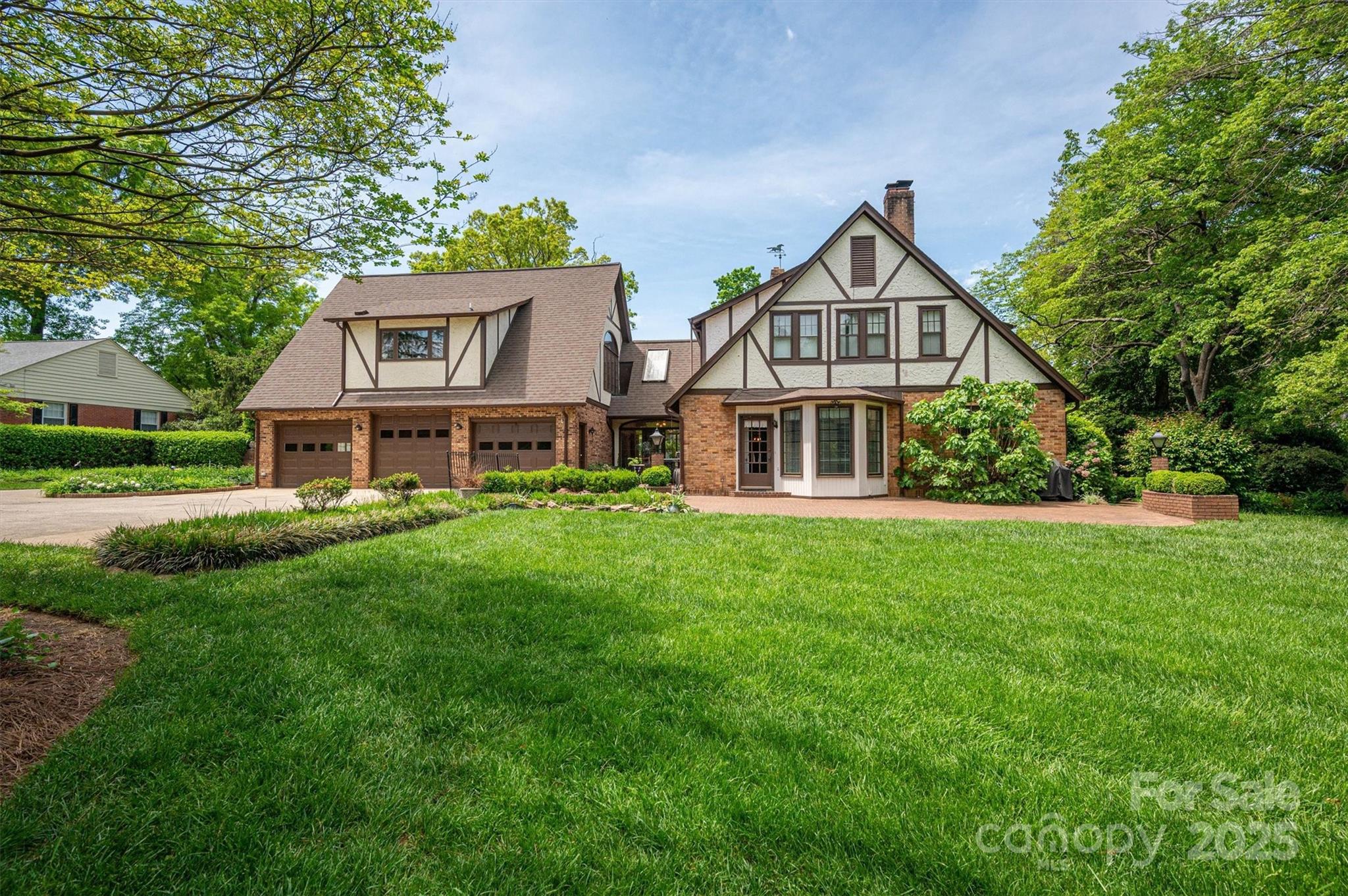 418 3rd Street Northeast Hickory, NC 28601 - Photo 41 of 48