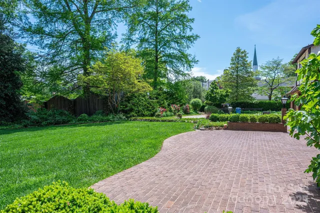 $980,000 | 418 3rd Street Northeast, Hickory, NC 28601