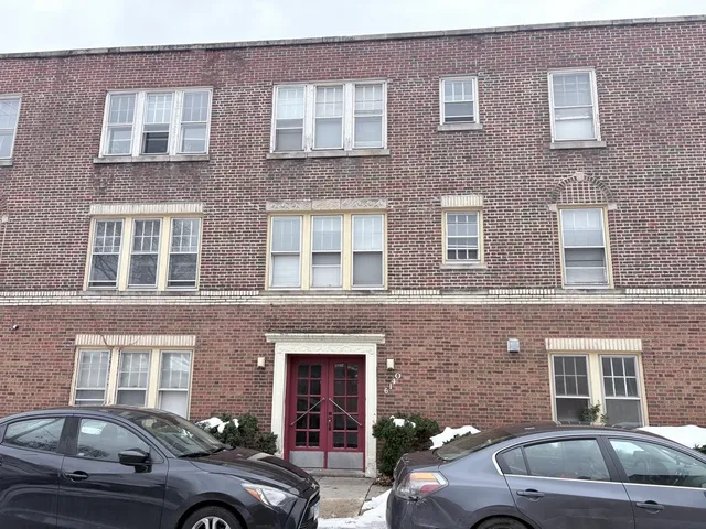 $1,250 | 6140 West 19th Street, Unit B3, Cicero, IL 60804