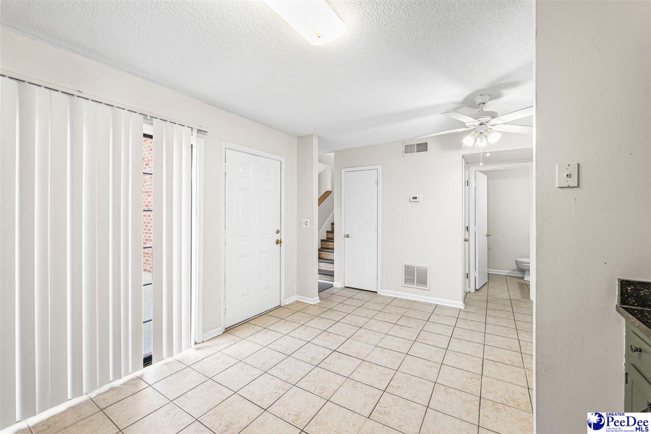 721 Coventry Lane, Unit P Florence, SC 29501 - Photo 7 of 22 Gallery Image 7