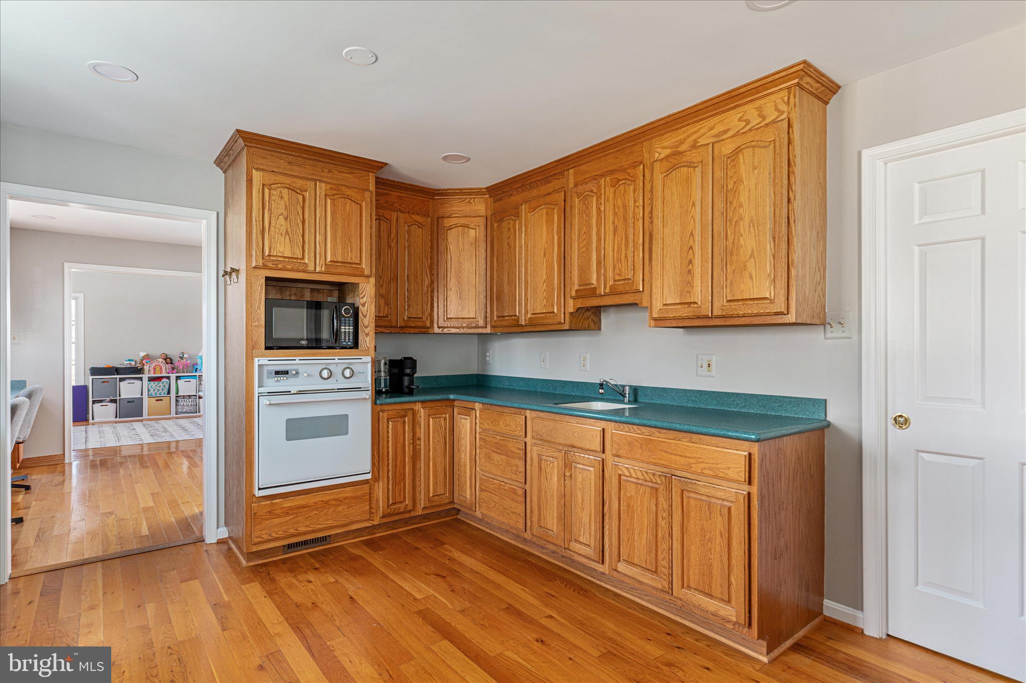 39704 Rickard Road Lovettsville, VA 20180 - Photo 12 of 102